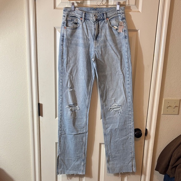 GAP Denim - GAP Women's Light Blue Straight Leg Jeans